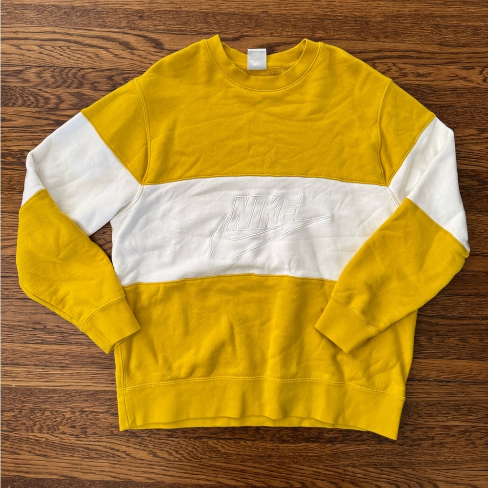 #396 Nike Club French TerryColorblockCrewneck Men's FB7848-709 Yellow
White NIKE